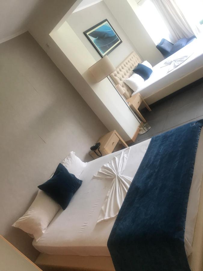Vivi Hotel Praia Bagian luar foto