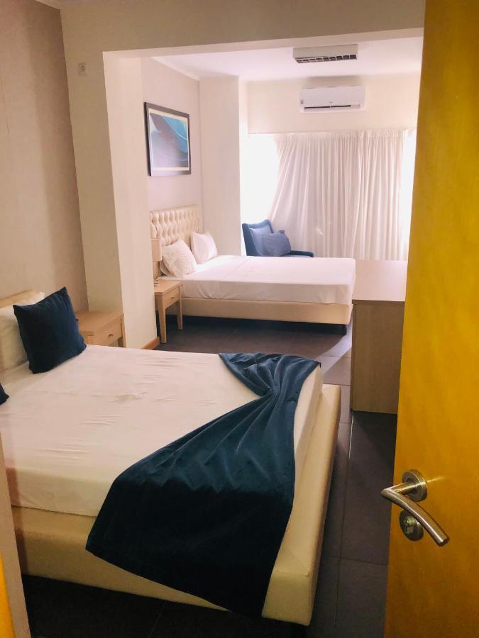 Vivi Hotel Praia Bagian luar foto