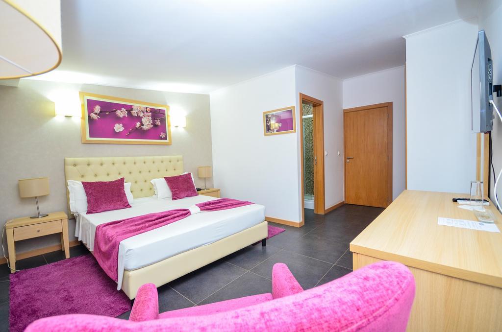 Vivi Hotel Praia Bagian luar foto
